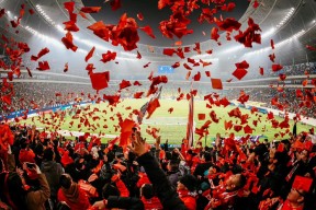 亚博_球迷活动丰富多样(球迷群体)