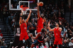 Yabo_洛杉矶快船NBA击败菲尼克斯太阳莱昂纳德中投命中的简单介绍